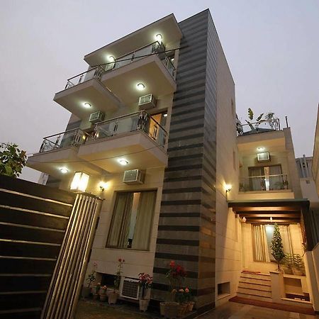 7110 Residency Hotel New Delhi Exterior photo